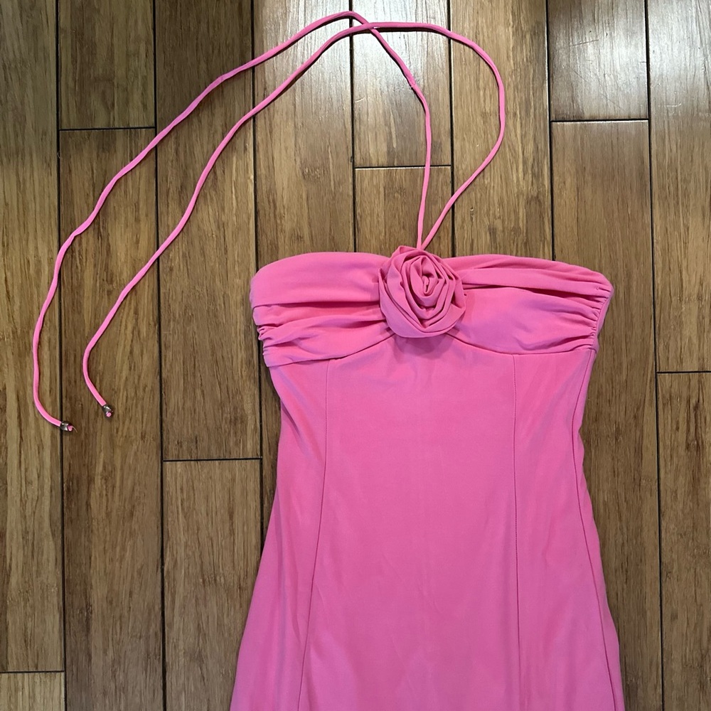 Selfie Leslie IBIZA SUNSET BUST FLOWER MIDI DRESS HOT PINK - Picture 13 of 13
